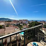 T3 Sea View Walking Distance Of Palais, Ac , Parking, Terrace