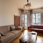 Air-Conditioned Apartment In The Imperial Park