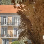 Studio Fonctionnel Et Confortable A0B204