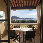 Village Vacances Cap Esterel , Agay , T2 Climatise Vue Mer Panoramique - Acces De Plain-Pied Au Calme Rare Sur Le Site - Piscines Et Parking Couvert Inclus