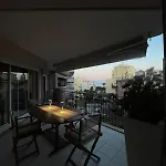 Beautiful Apartment Very Close To The Sea