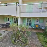 La Pinede - T4 Avec Terrasse Et Piscine