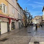 Au Coeur De Cassis