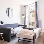 Le Refuge Du Suquet, Quartier Authentique De Cannes, Vue Mer