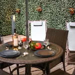 Charme Nicois Avec Terrasse En Ville