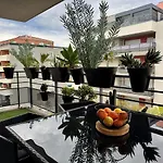 Charming 2-Room Apartment In Lavandou, Terrace, Parking, Air Conditioning