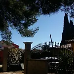 Chambres De La Terre Blanche