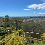 2 Pieces Avec Piscine Et Vue Mer Et Climatisation