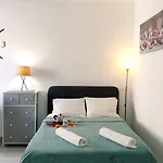 Seaside Apartement