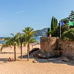 Charming Apartment Ideally Located In Mandelieu-La-Napoule