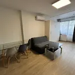 Studio Accueillant Au Coeur De Frejus 25 M² Piscine Partagee