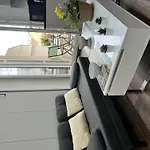 Studio Centre Ville De Nice A 200M De La Plage