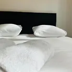 Le Felix 3