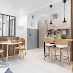 Smolett - Superb Studio Suite Downtown W Ac