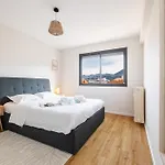 Delfino - Charming Roof Terrace Apartment W Ac