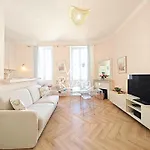 Viva Riviera 5 Rue Florian