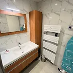 A085-Splendide Appartement Refait Neuf Avec Vue Mer