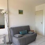 Studio Avec Piscine, Tennis Et Acces Direct Plage - 3 Couchages, Terrasse, Parking - Bormes-Les-Mimosas - Fr-1-251-702