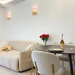 Ideal Appartement - Sur Le Port