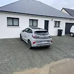 Maison De Plein Pied A Arnage Proche Du Circuit