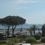 Le Palais De La Mer