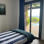 Villa 4P With Private Pool Near The Sea