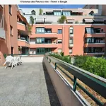 Apartment Avenue Des Fleurs