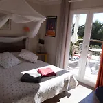 La Fourmi Du Levant