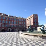 Nice Studio Sur Place Massena