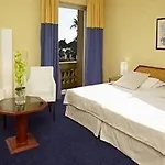Hotel Plaza