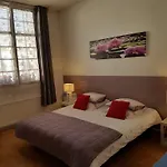 Residence Studios Perl