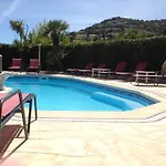 Villa Plein Sud A 900M Du Centre De Cavalaire Sur Mer - Chambre Climatisee - Piscine - Spa- Calme Et Detente