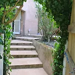 Les Rives De St Tropez