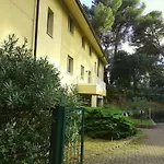 Beautiful Studio Close To Beach Private Parking