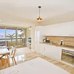 Promenade Holiday - Cosy Sea Front Studio