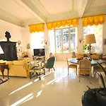 Le Palais Beausejour 3 Bedrooms