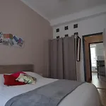 Appartement 5 Personnes Dans Le Quartier Du Port De Nice