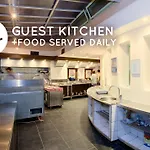 Villa Saint Exupery Gardens Hostel