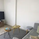 6 Rue Merle
