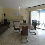 Appartement Vue Mer Reine Astrid
