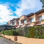 Apartment Les Jardins De La Mer-2 By Interhome