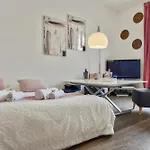 Le 115 Apartment 1