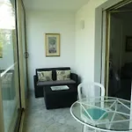 Val Joli Studio