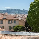 Apartments Frere
