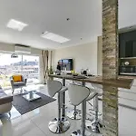 Le Papillon Apartment 2