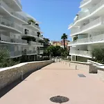 Studio In Cannes, With Wonderful Mountain View, Terrace And Wifi - 500