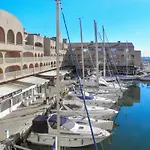 Studio On The French Riviera With Balcony, 150M From The Beach!