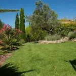 Bastide De L'Avelan