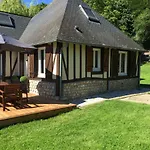 Aux Abords D Honfleur