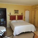 Villa La Lezardiere